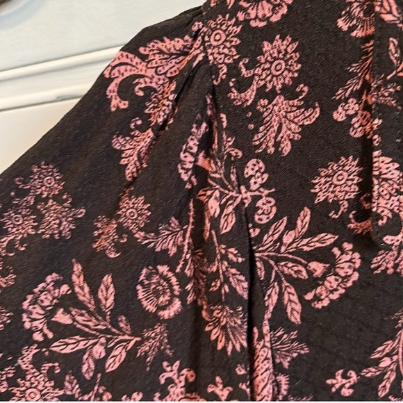 NWT FREE PEOPLE Steady Love Black Pink Top - Picture 4 of 7